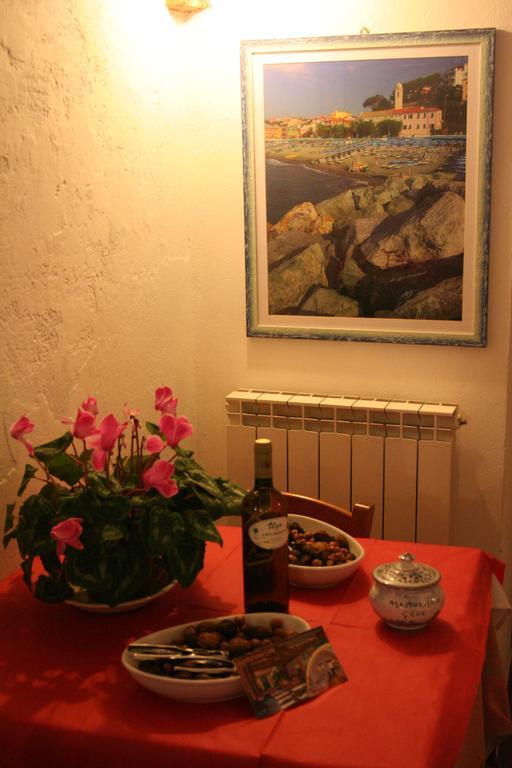 Agriturismo Cele سيلي ليجور المظهر الخارجي الصورة